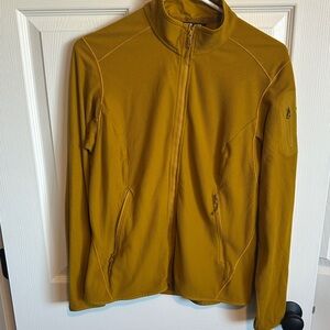 Arcteryx women’s delta lt jacket
